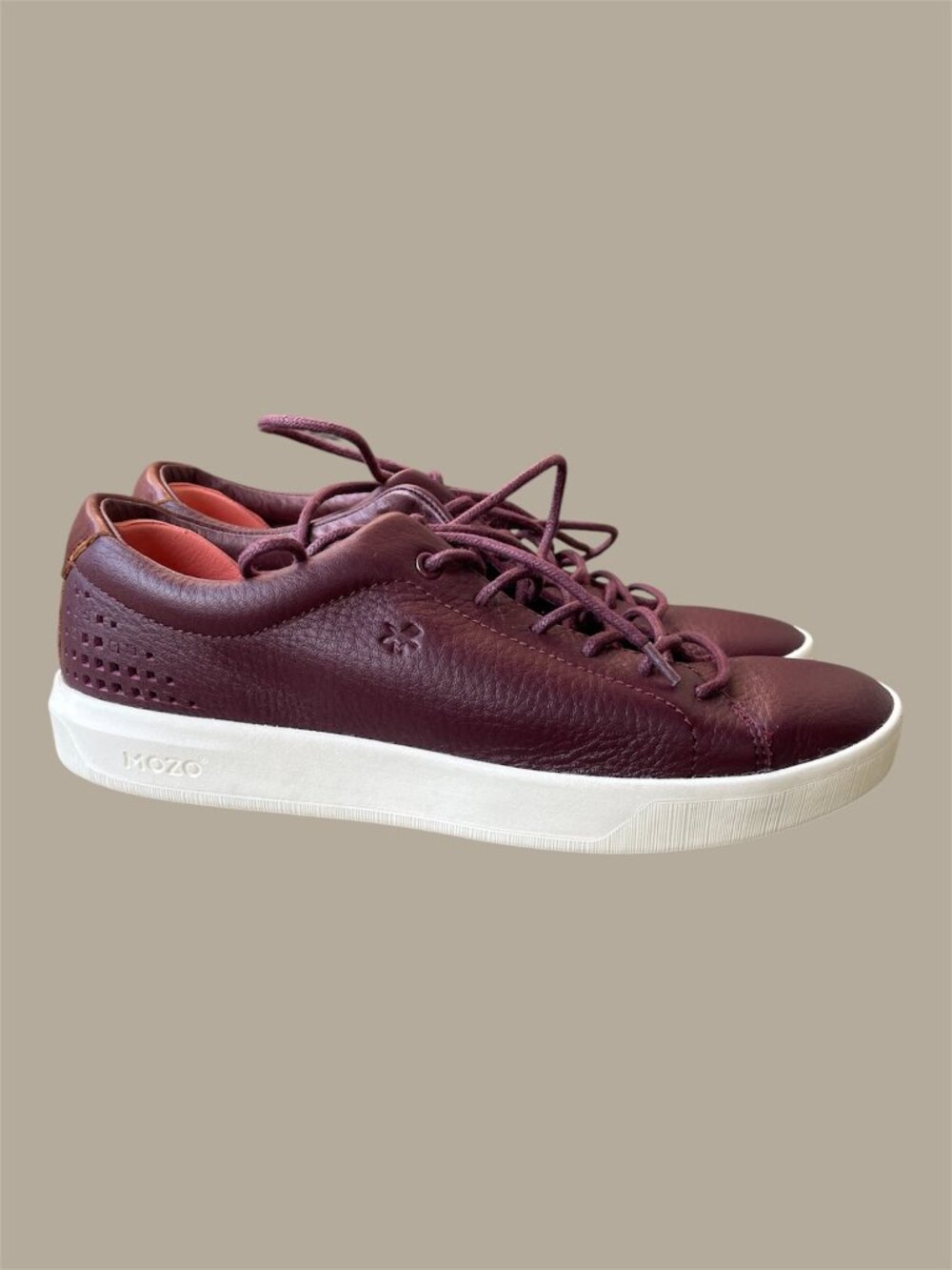 Mozo Women’s Mavi Sneakers Burgundy Slip Resistant